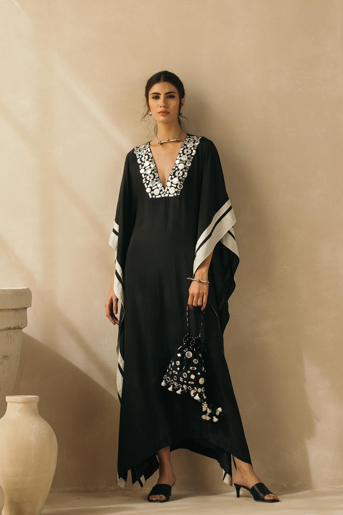 Dubai Butterfly Fall Black Kaftan Dress - Modest Islamic clothing Shopping  Website
